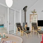 Pet Friendly In With Sauna *