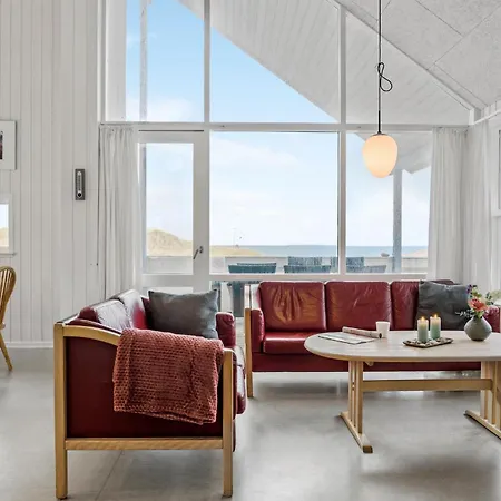 In Frostrup With Kitchen Holiday home